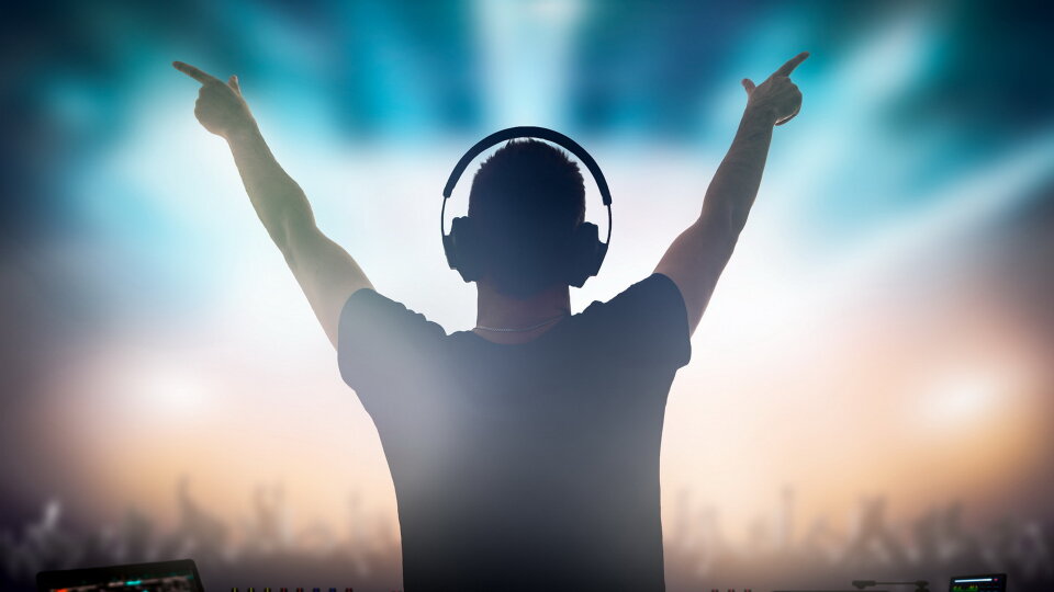 驊訊電子於 2025 COMPUTEX 發布劃時代 Xear™ 3D Sound Anchor無線遊戲耳機方案